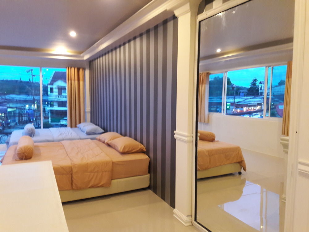 Oyo 1117 Phuket Airport Suites Thalang Εξωτερικό φωτογραφία